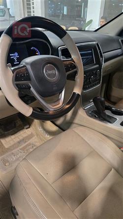 جيب جراند شيروكي